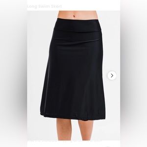 Ella Mae/Calypsa long swim skirt, size XL